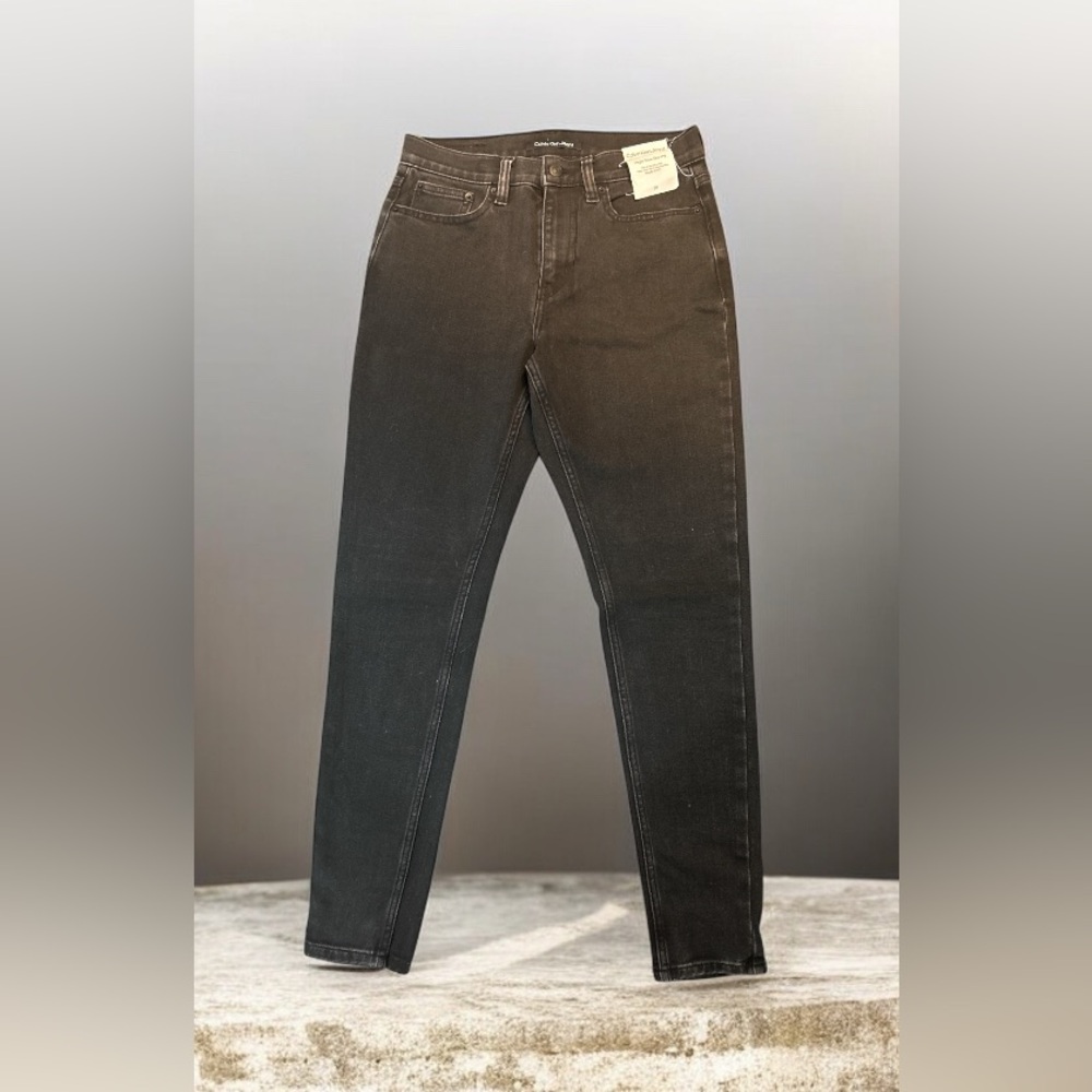 Calvin Klein High Rise Skinny Womens Black Jeans, size 28